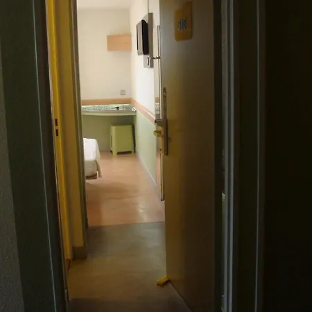 Ibis Budget