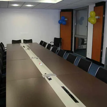 Ibis Budget 2* Thiers